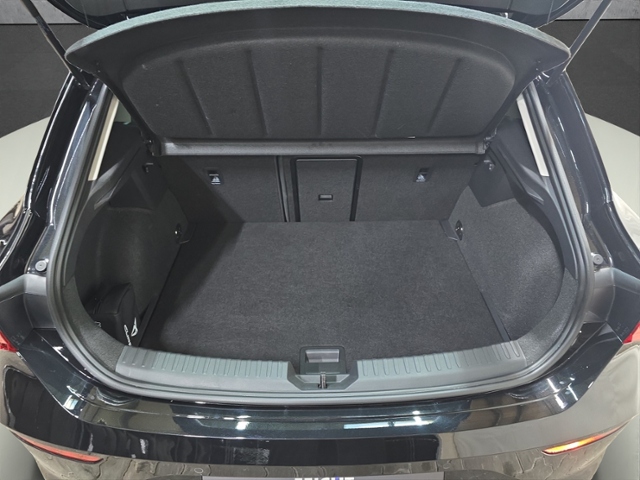 Leon 1.5 eTSI LED+NAVI+PARKLENK+FULL LINK+GJR