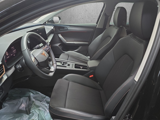 Leon 1.5 eTSI LED+NAVI+PARKLENK+FULL LINK+GJR