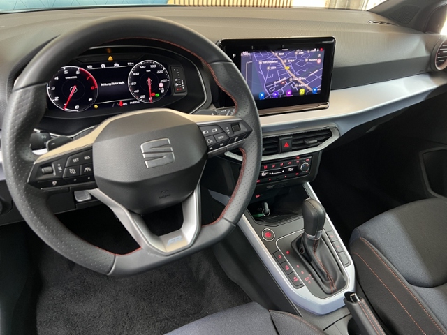 Arona 1.0 TSI FR+LED+NAVI+PARKLENK+APP-CONNECT
