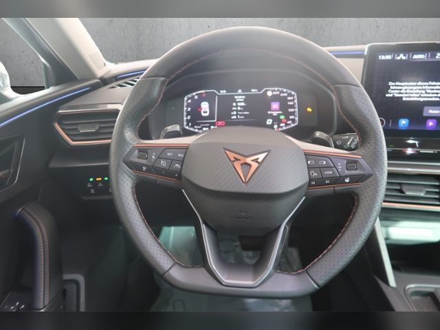 Leon 2.0 TDI LED+NAVI+PARKLENK+FULL LINK+BEATS