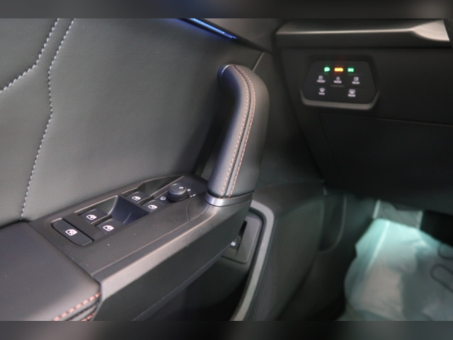 Leon 2.0 TDI LED+NAVI+PARKLENK+FULL LINK+BEATS