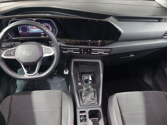 Caddy 1.5 TSI Style+LED+NAVI+PDC+AHK+GRA+GJR+DAB