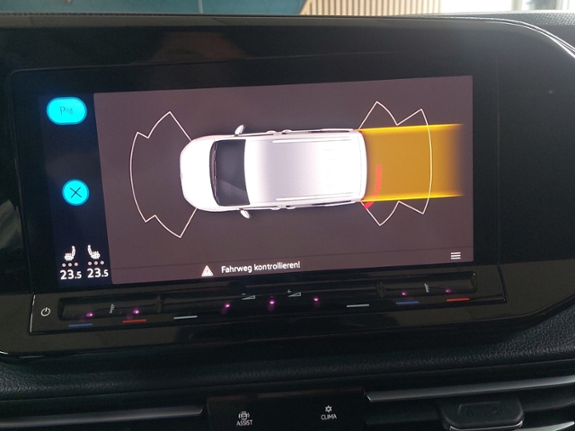 Caddy 1.5 TSI Style+LED+NAVI+PDC+AHK+GRA+GJR+DAB