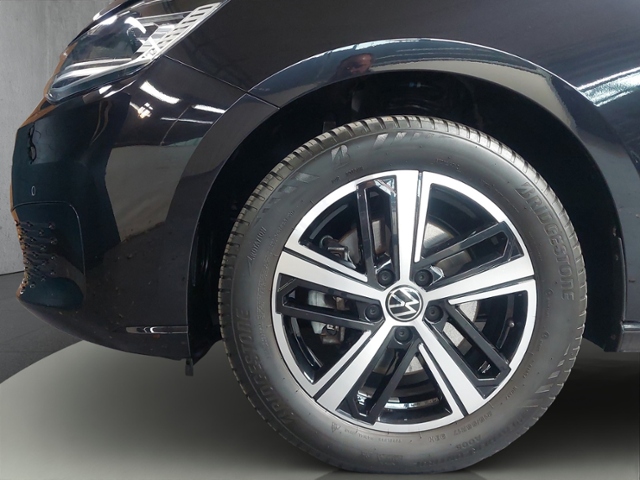 Caddy 1.5 TSI Style+LED+NAVI+PDC+AHK+GRA+GJR+DAB