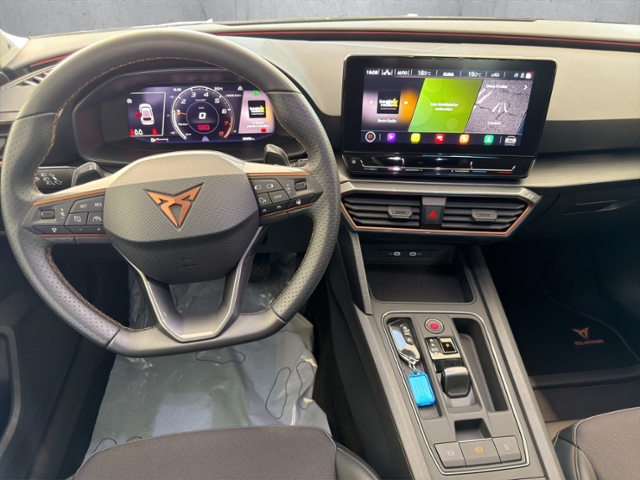 Leon 1.5 eTSI LED+FULL LINK+PARKLENK+BEATS+ACC