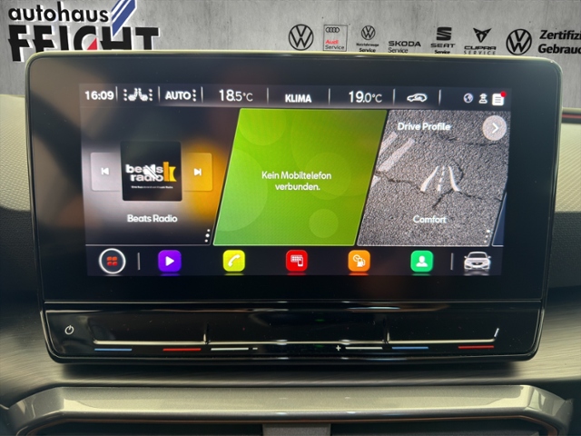 Leon 1.5 eTSI LED+FULL LINK+PARKLENK+BEATS+ACC