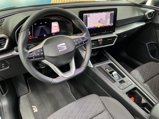 Leon Sportstourer 2.0 TDI FR+4Drive+LED+NAVI+RFK