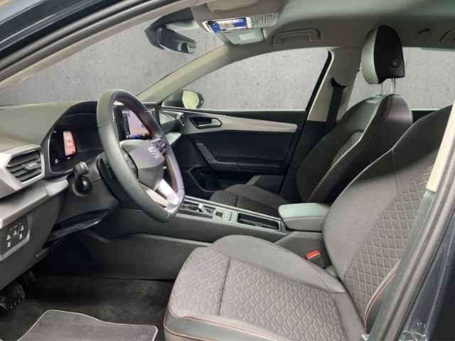 Leon Sportstourer 2.0 TDI FR+4Drive+LED+NAVI+RFK