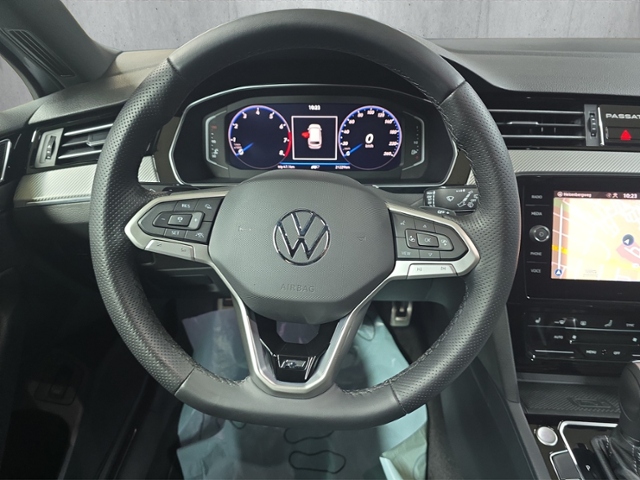 Passat Variant 1.5 TSI Elegance+LED+NAVI+AHK+RFK