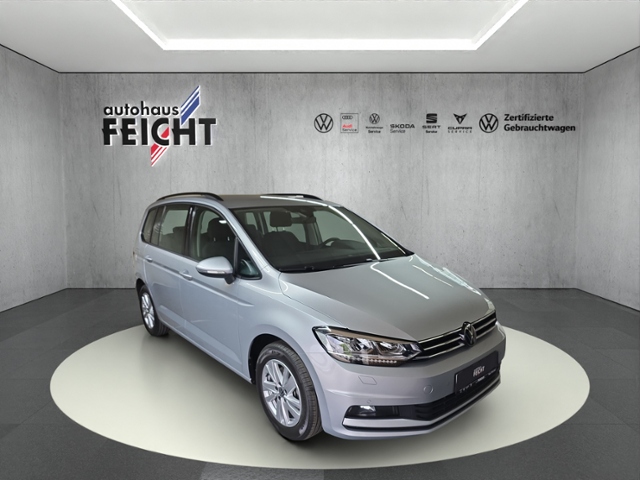 Touran 2.0 TDI Comfortline+LED+NAVI+AHK+RFK+ACC