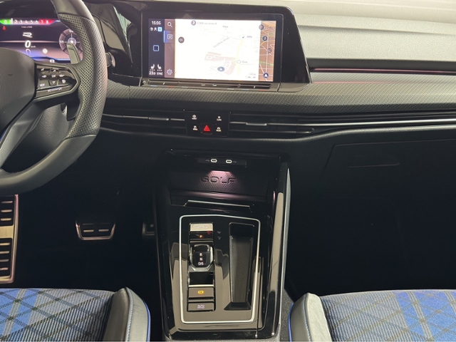 Golf VIII R 2.0 TSI 4Motion+NAVI+RFK+ACC+LED+APP