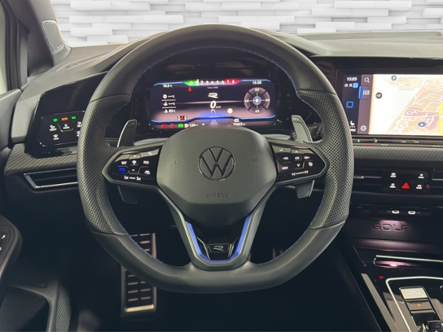 Golf VIII R 2.0 TSI 4Motion+NAVI+RFK+ACC+LED+APP