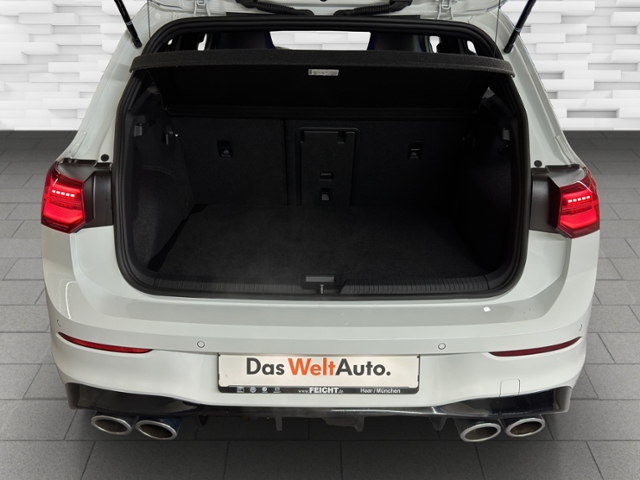 Golf VIII R 2.0 TSI 4Motion+NAVI+RFK+ACC+LED+APP