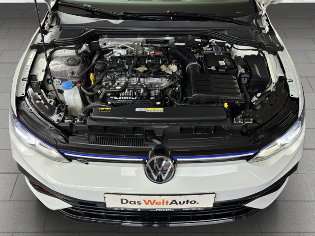 Golf VIII R 2.0 TSI 4Motion+NAVI+RFK+ACC+LED+APP