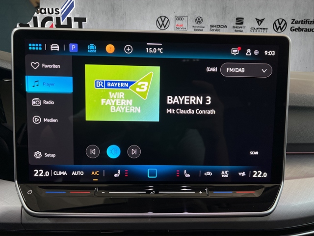 Golf VIII 1.5 eTSI Life+LED+RFK+ACC+NAV-VORBER.