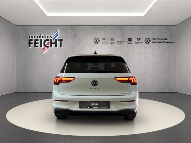 Golf VIII 1.5 eTSI Life+LED+RFK+ACC+NAV-VORBER.