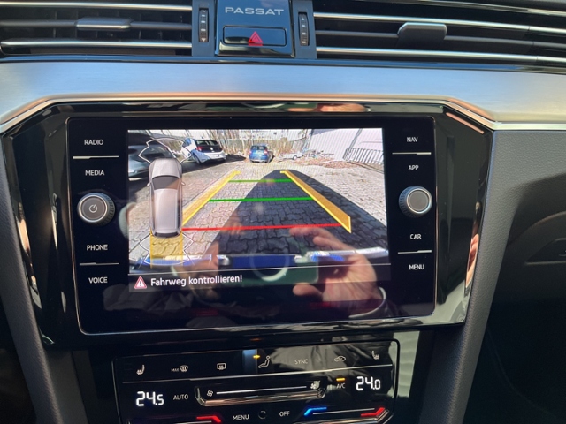Passat Variant 2.0 TDI Elegance+LED+NAV+PANO+RFK