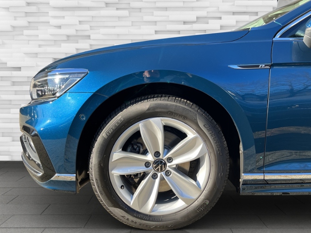 Passat Variant 2.0 TDI Elegance+LED+NAV+PANO+RFK