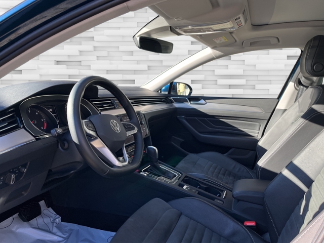Passat Variant 2.0 TDI Elegance+LED+NAV+PANO+RFK