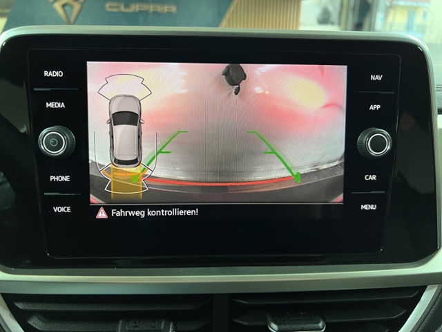 T-Roc 1.5 TSI Move+AHK+LED+RFK+ACC+NAVI+APP-CON.