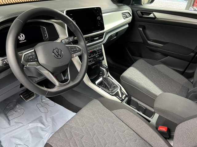 T-Roc 1.5 TSI Move+AHK+LED+RFK+ACC+NAVI+APP-CON.