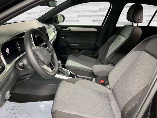 T-Roc 1.5 TSI Move+AHK+LED+RFK+ACC+NAVI+APP-CON.