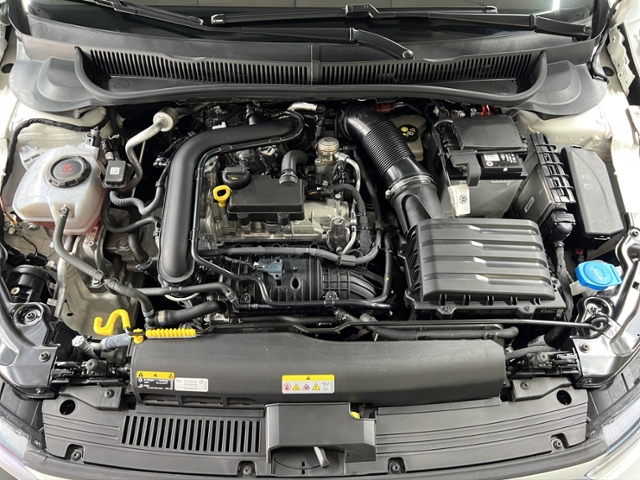 Polo 1.0 TSI Style+MATRIX-LED+NAVI+PANO+PARKLENK