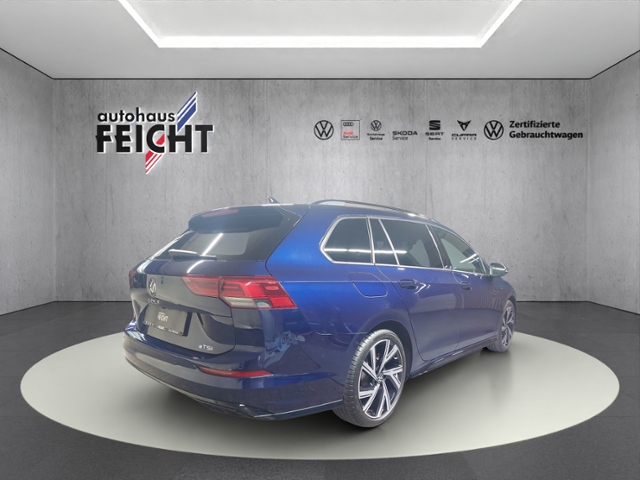 Golf Variant VIII 1.5 eTSI R-Line+LED+NAVI+ACC