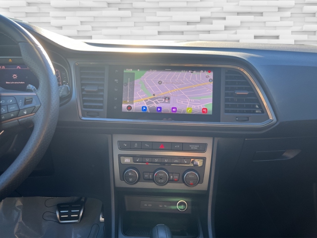 Ateca 2.0 TSI 4Drive+NAVI+LED+PANO+PARKLENK+AMBI