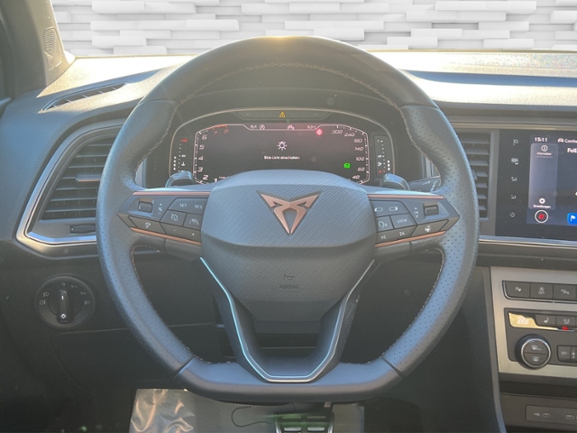Ateca 2.0 TSI 4Drive+NAVI+LED+PANO+PARKLENK+AMBI