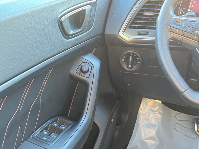 Ateca 2.0 TSI 4Drive+NAVI+LED+PANO+PARKLENK+AMBI