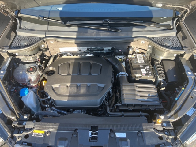 Ateca 2.0 TSI 4Drive+NAVI+LED+PANO+PARKLENK+AMBI