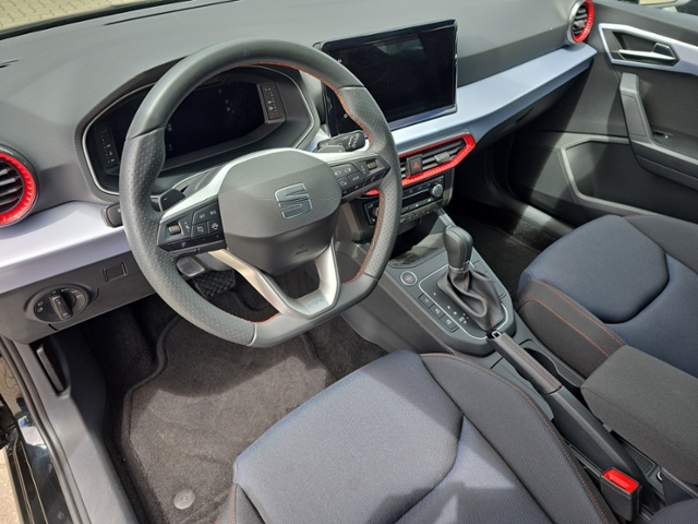 Ibiza 1.0 TSI FR+LED+NAVI+APP-C.+RFK+ACC+KEYLESS