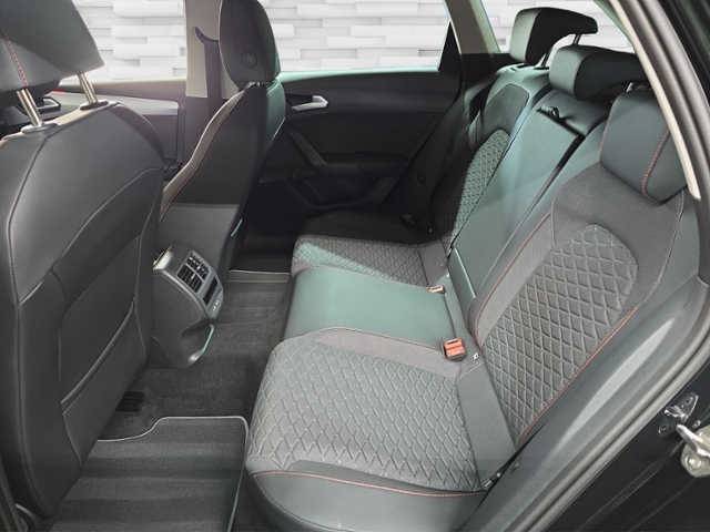 Leon Sportstourer 2.0 TDI FR+4Drive+LED+NAVI+RFK