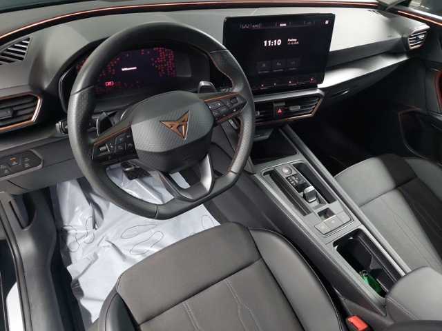 Leon 2.0 TDI LED+NAVI+FULL LINK+PARKLENK+ACC