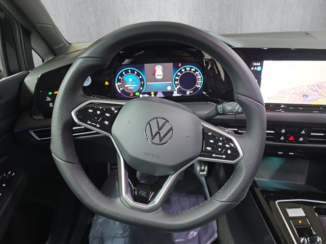 Golf Variant VIII 1.5 eTSI R-Line+LED+NAVI+ACC