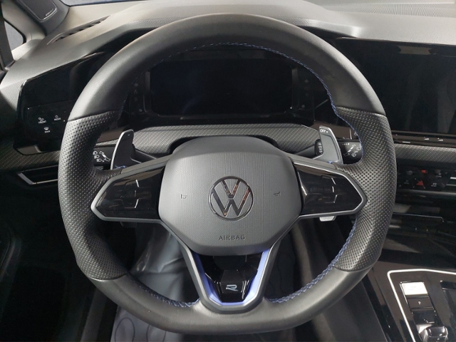 Golf VIII R 2.0 TSI 4Motion+NAVI+RFK+LED+APP-CO.
