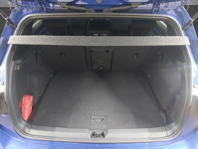 Golf VIII R 2.0 TSI 4Motion+NAVI+RFK+LED+APP-CO.