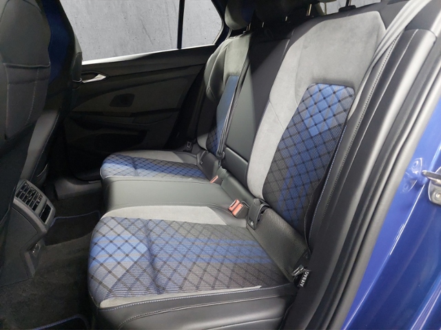 Golf VIII R 2.0 TSI 4Motion+NAVI+RFK+LED+APP-CO.