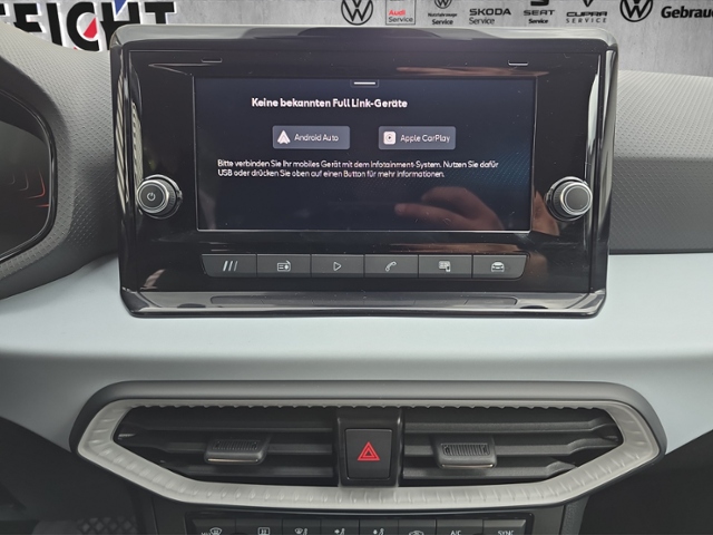 Arona 1.0 TSI Style+LED+PDC+APP-CONNECT+DAB+GJR