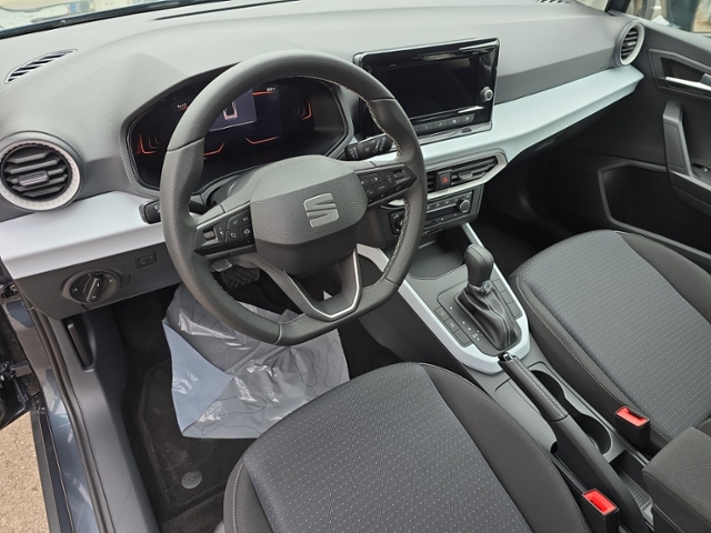 Arona 1.0 TSI Style+LED+PDC+APP-CONNECT+DAB+GJR