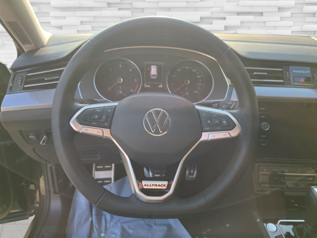Passat Variant Alltrack 2.0 TDI 4Motion+LED+NAVI