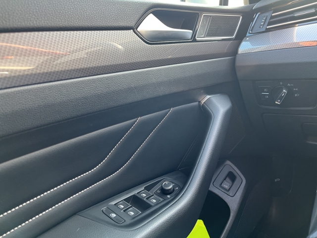 Passat Variant Alltrack 2.0 TDI 4Motion+LED+NAVI