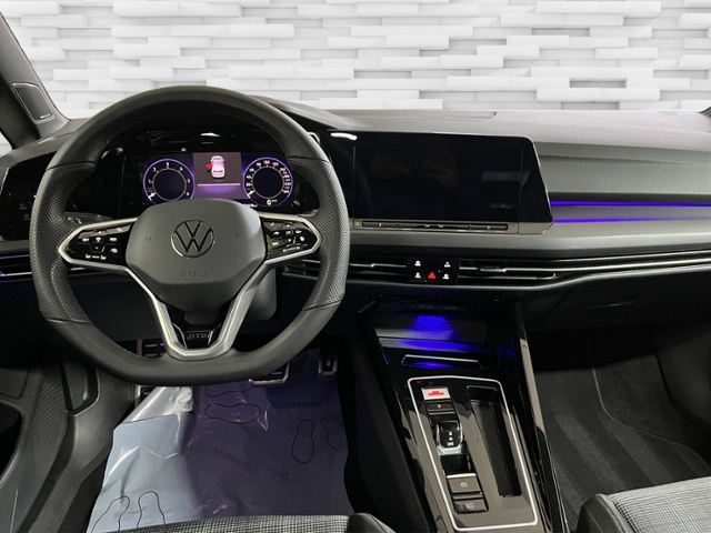 Golf VIII GTD 2.0 TDI IQ.LIGHT+NAVI+RFK+CARPLAY