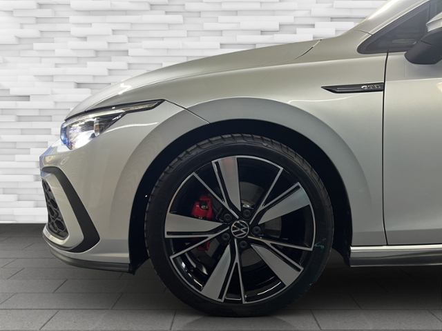 Golf VIII GTD 2.0 TDI IQ.LIGHT+NAVI+RFK+CARPLAY