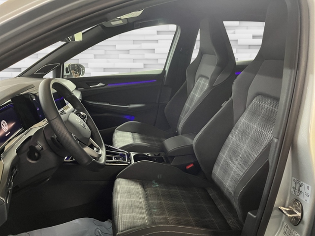 Golf VIII GTD 2.0 TDI IQ.LIGHT+NAVI+RFK+CARPLAY