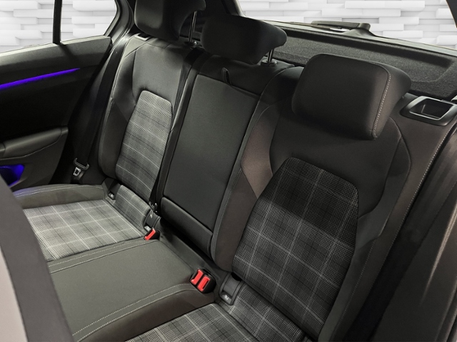 Golf VIII GTD 2.0 TDI IQ.LIGHT+NAVI+RFK+CARPLAY