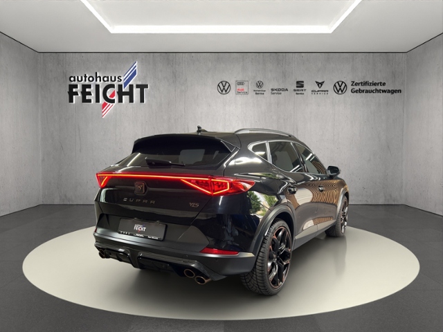 Formentor VZ5 2.5 TSI 4Drive+PANO+LED+MIRROR-LI