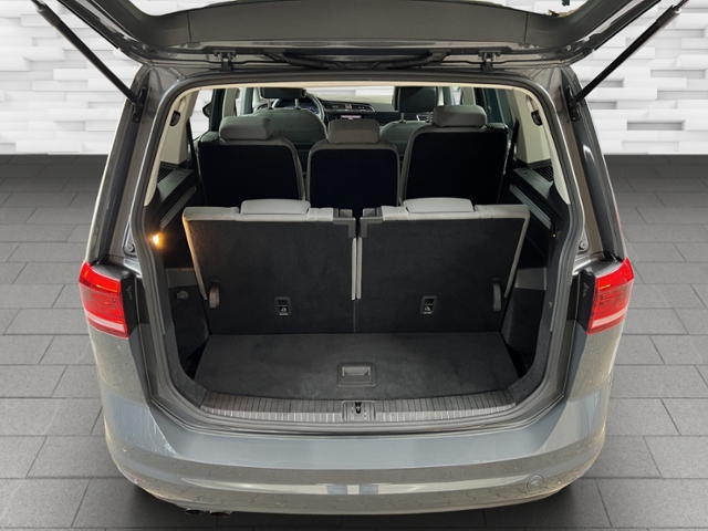 Touran 2.0 TDI Highline+LED+AHK+RFK+7-SITZ+NAVI