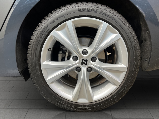 Leon Sportstourer 2.0 TDI FR+4Drive+LED+NAVI+APP